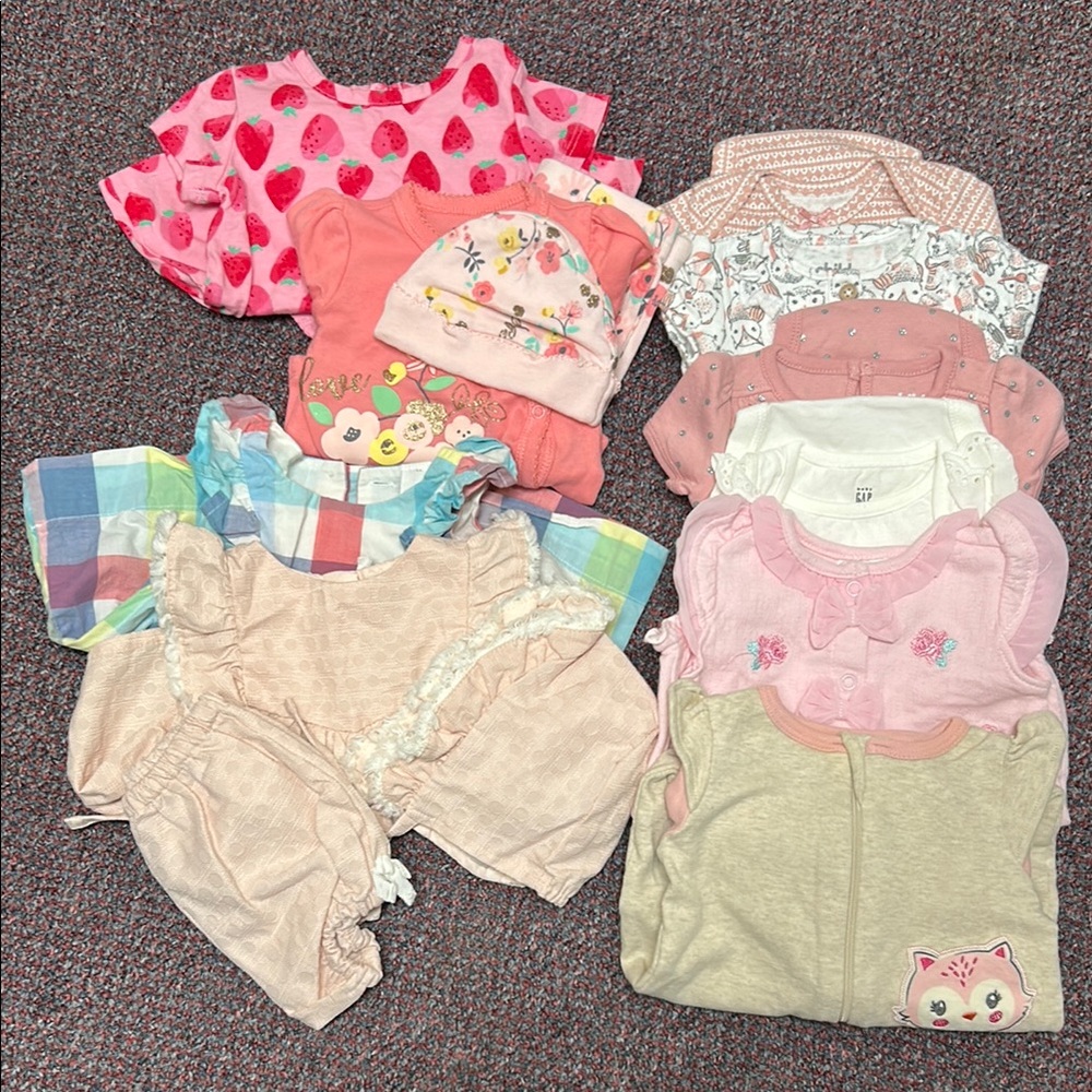 Girls Summer Bundle 0-3 & 3 months (30) onesies,pants sets,dresses & more